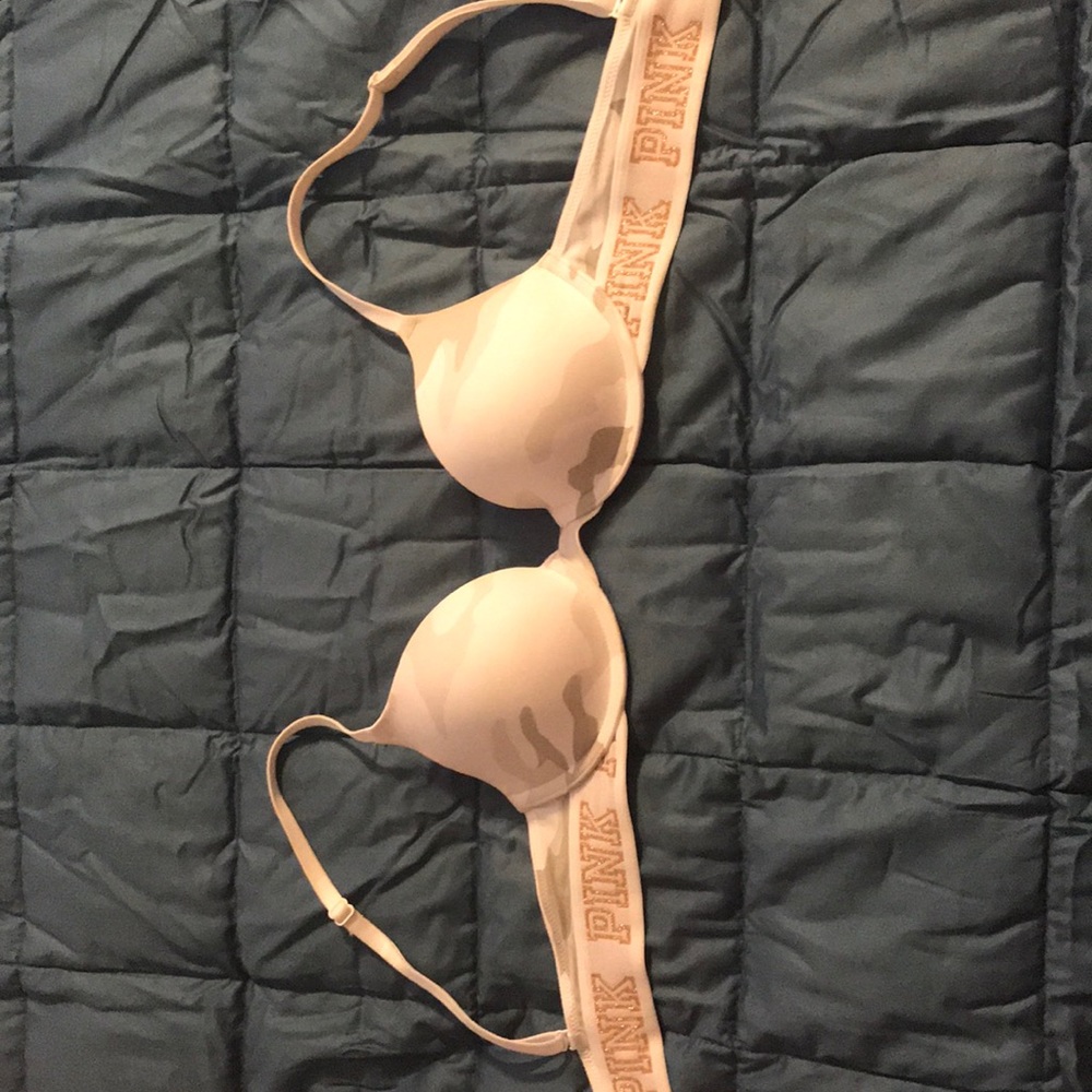 Brand new lightly lined wear everywhere bra